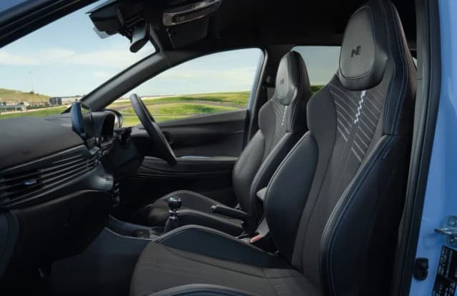 Hyundai i20 N sports front seats