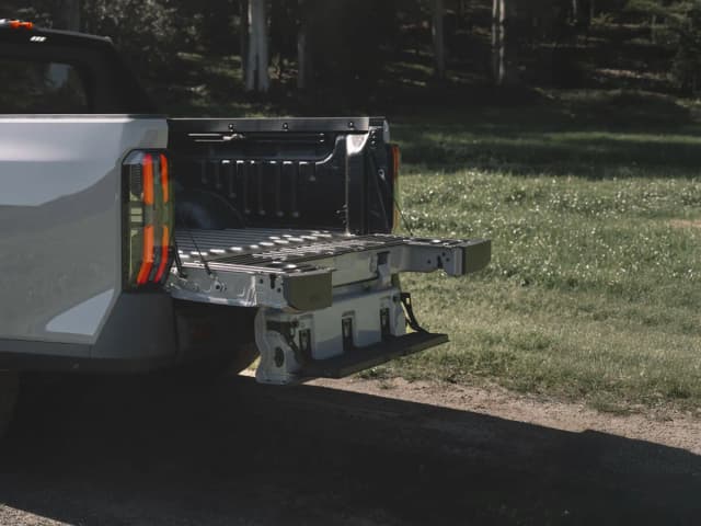 MGU9 tailgate lowered with the built in step