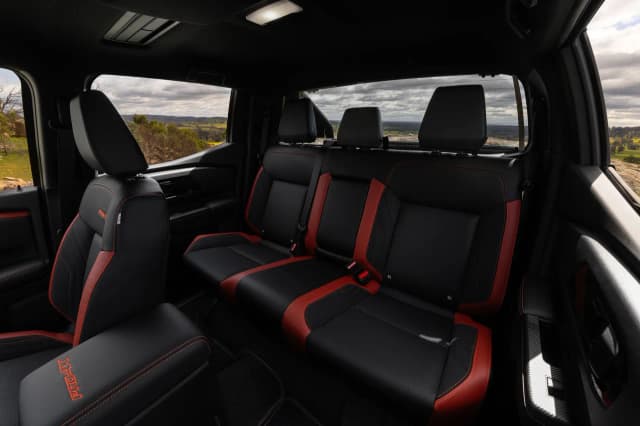 2026 Nissan Navara Pro-4X rear seats
