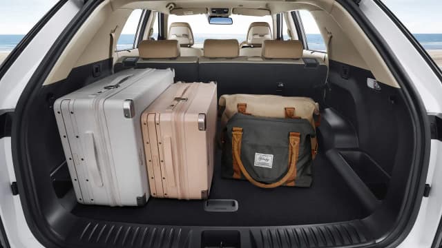 KGM Actyon boot loaded with luggage