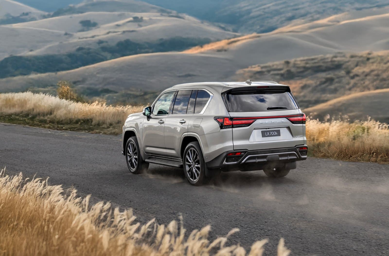 Lexus Lexus Recalls 789 LX and GX SUVs, Some Engines to Be Replaced, reviewed on CarTell.tv