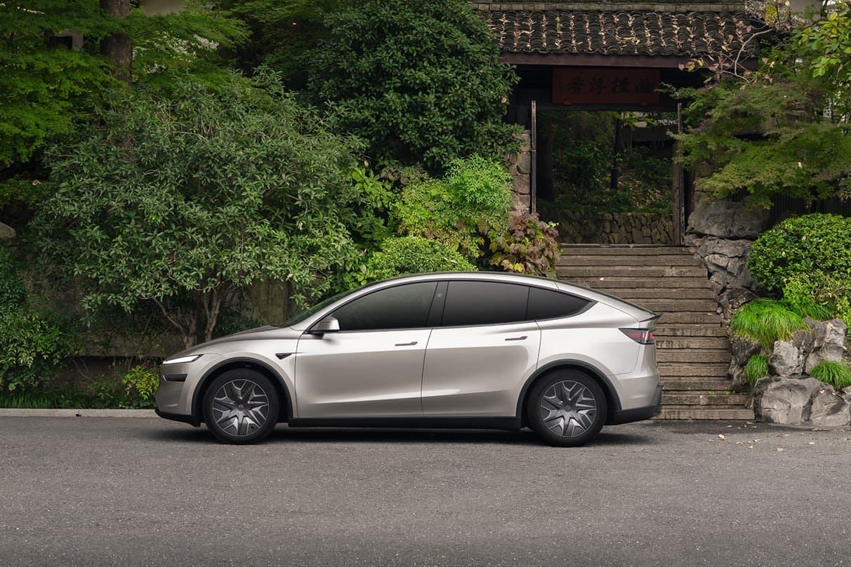 Tesla Tesla posts a record July as the Model Y stays Australia's best seller, reviewed on CarTell.tv